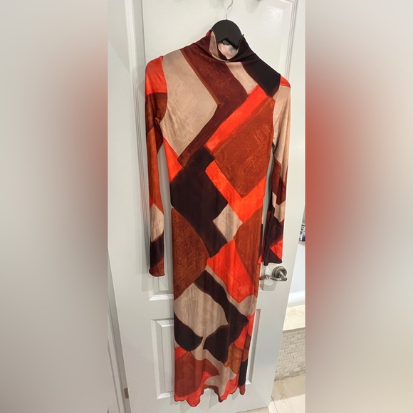 Zara Dress Geometric Long 15 ptp mock neck (second photo is inspo) - Picture 6 of 10